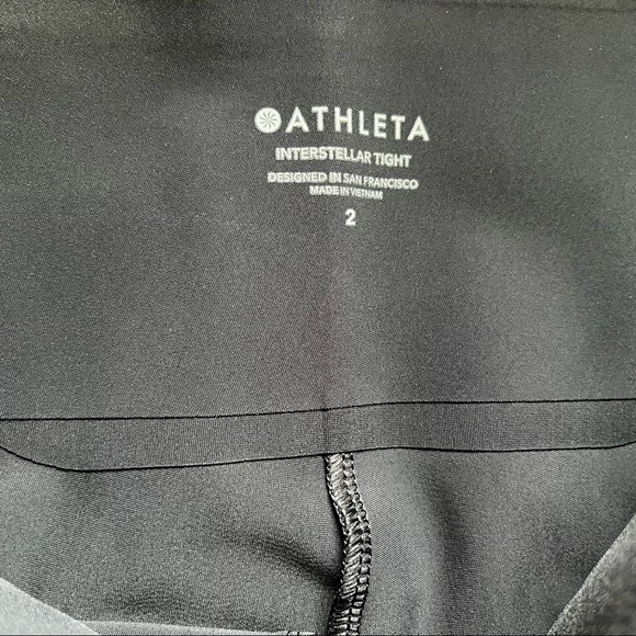 ATHLETA Interstellar Tight in Black Size 2 Travel Athleisure Commute MINIMALIST - Picture 4 of 8